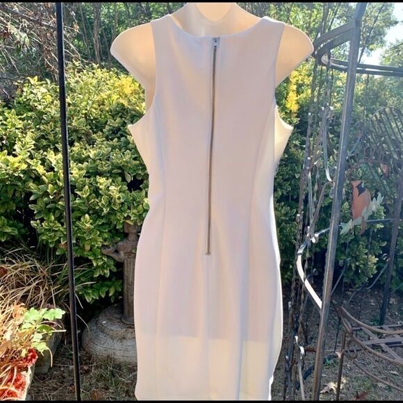 Love, Nikie Lew Dress - Picture 5 of 7